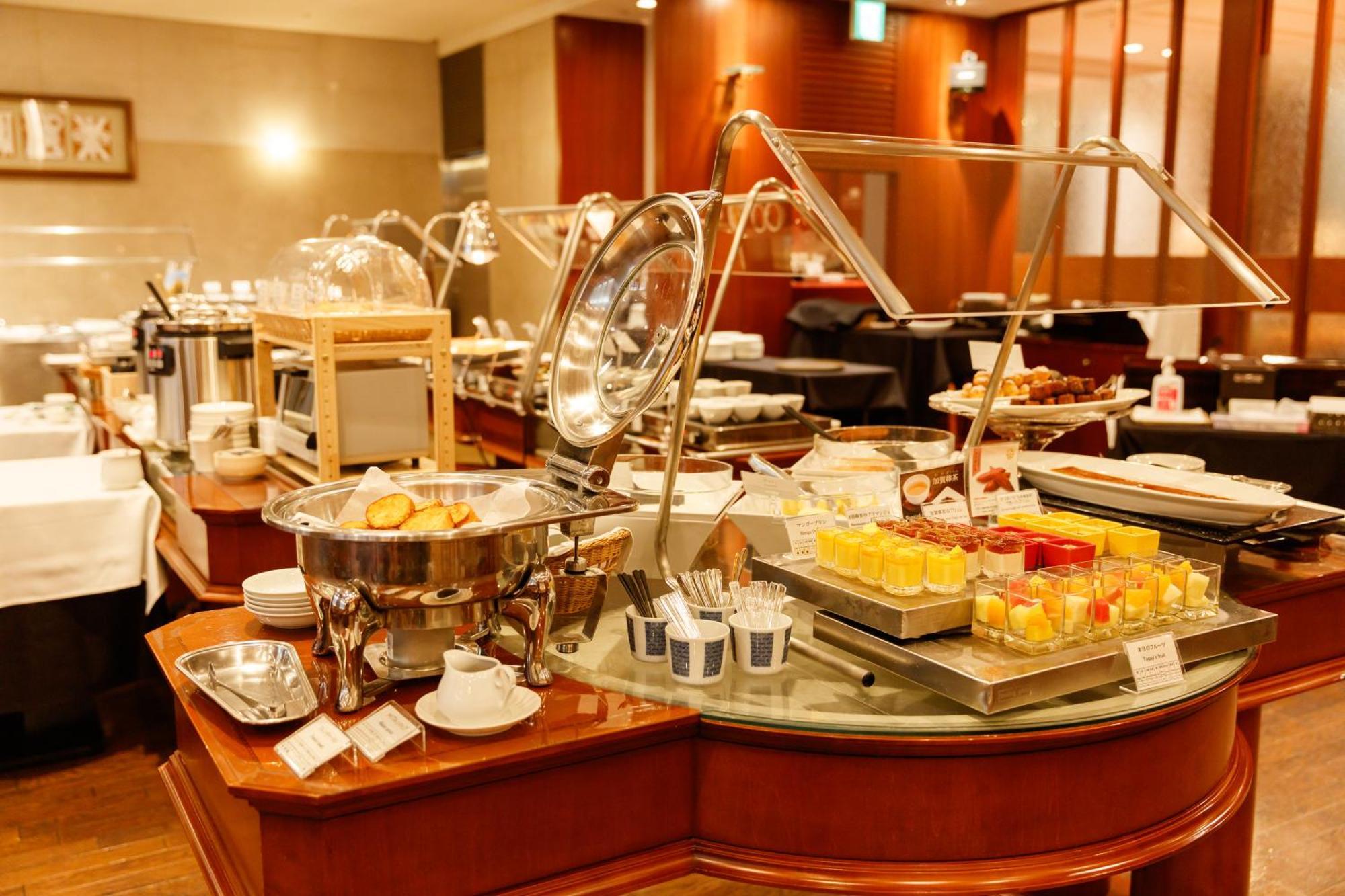 Kanazawa New Grand Hotel Premier Bagian luar foto