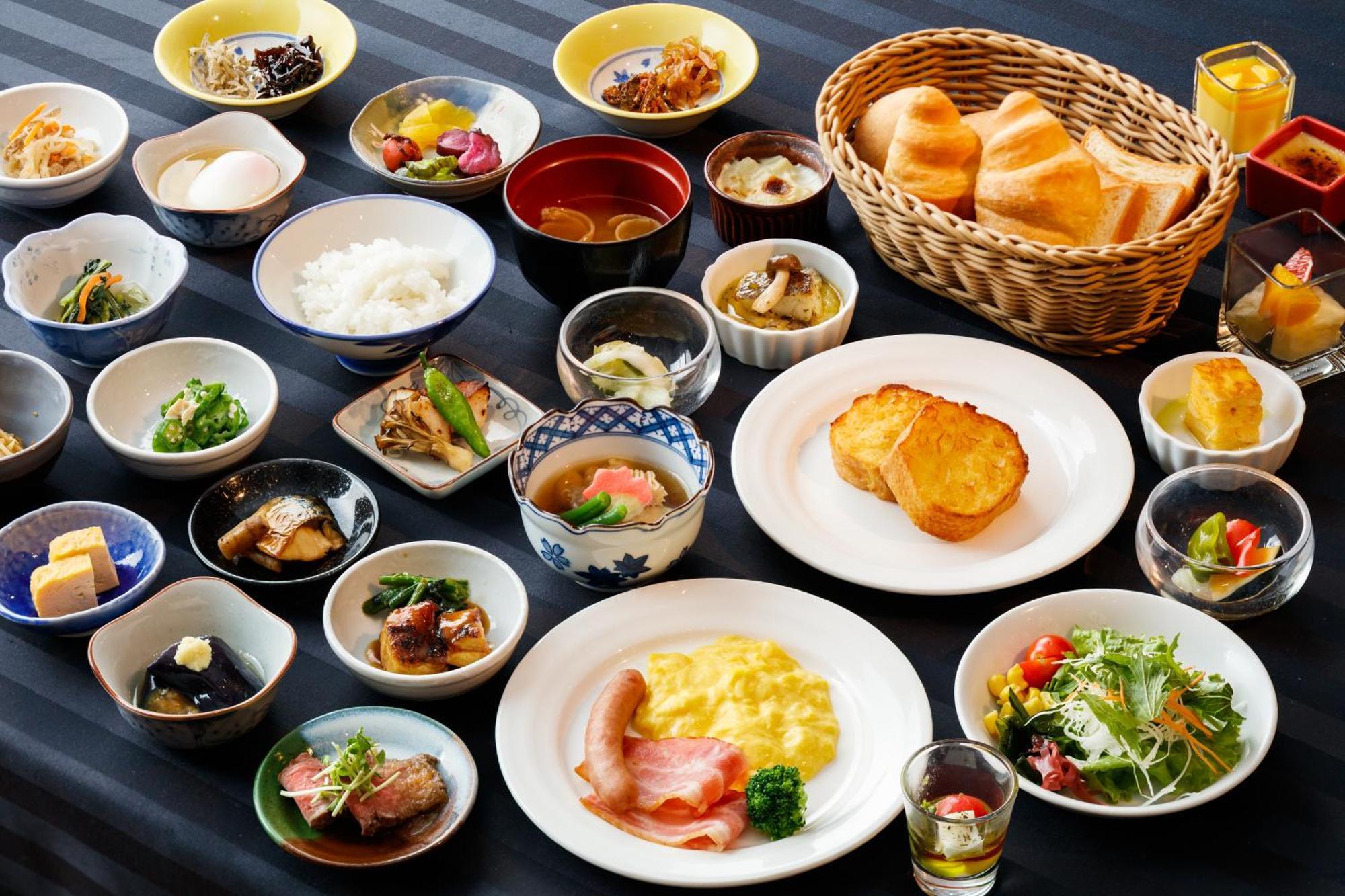 Kanazawa New Grand Hotel Premier Bagian luar foto